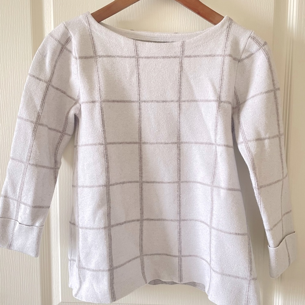 Tahari sweater with cuffed sleeves